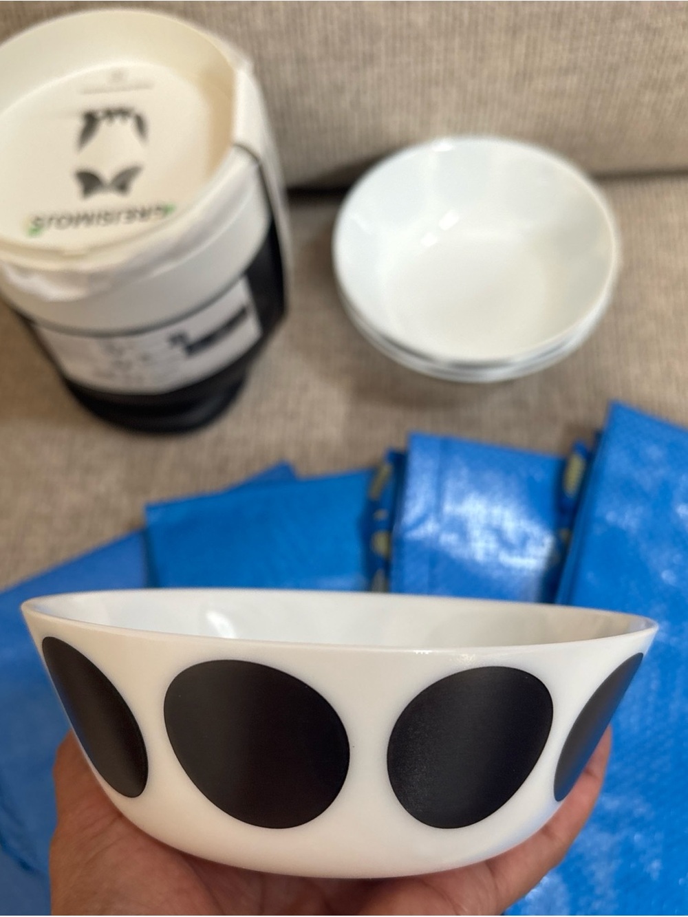 15 pc lot: 1 IKEA GREJSIMOJS storage CAT decor, 5 bags & 5 polka dot bowls NEW - Picture 6 of 16
